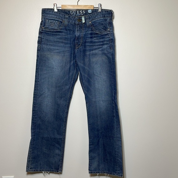 Guess Mens Desmond Relaxed Fit Jeans 34 - Picture 1 of 8